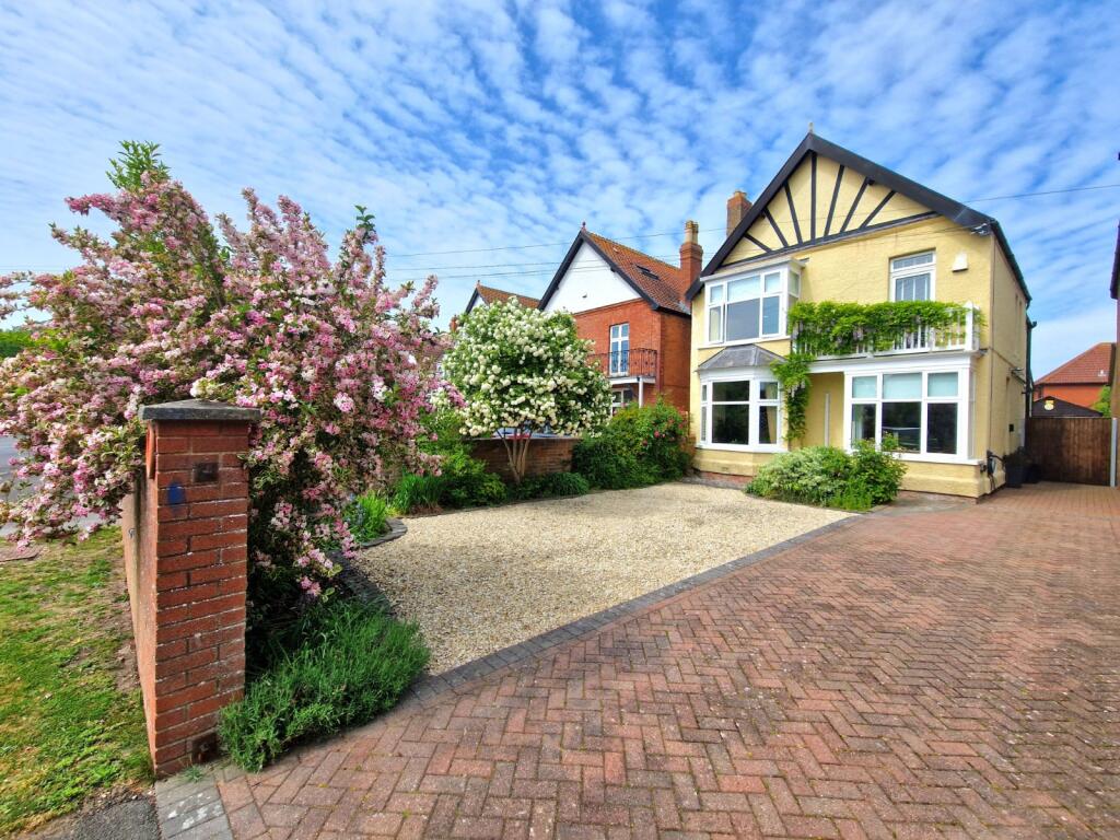 Main image of property: Stoddens Road, Burnham-on-Sea, Somerset, TA8