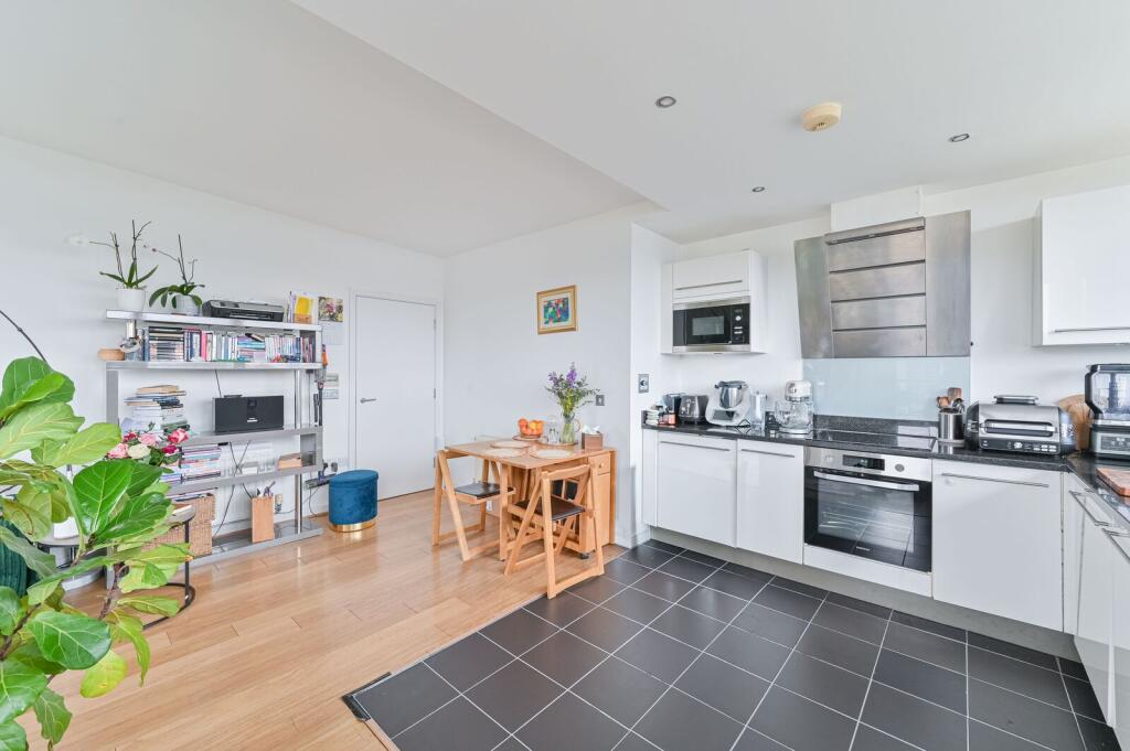 Property photo 8