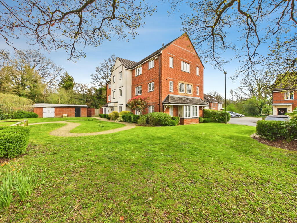 Main image of property: Martindales, Southwater, Horsham, RH13 9AE