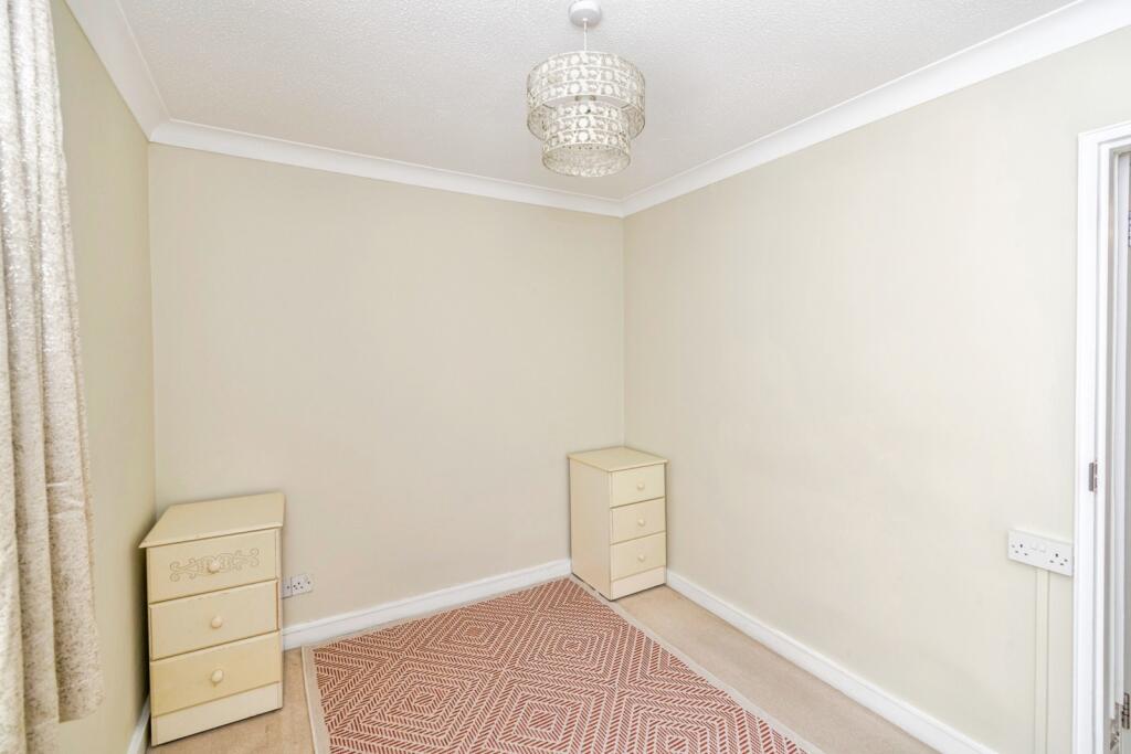 Apartment in Southampton - More