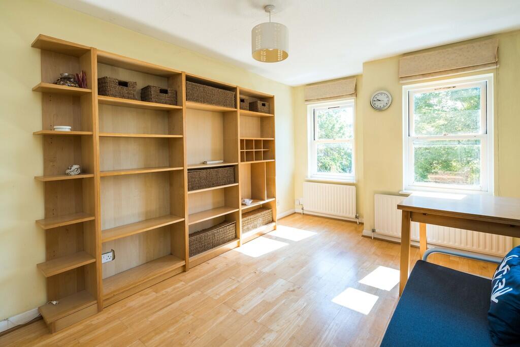 Sheendale Road, Richmond photo 4