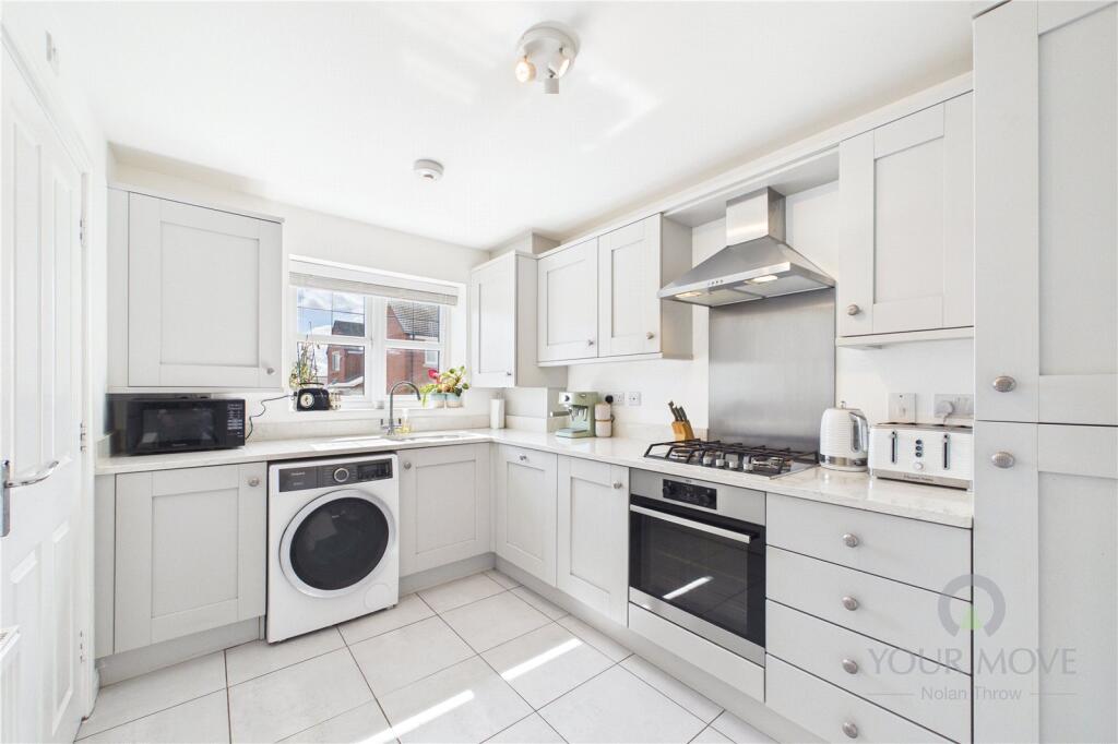 House in Long Buckby - View 3