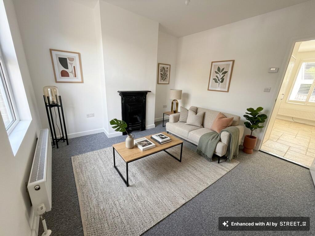 Jubilee Terrace, East Street, Westbourne, PO10 8SG - View 2