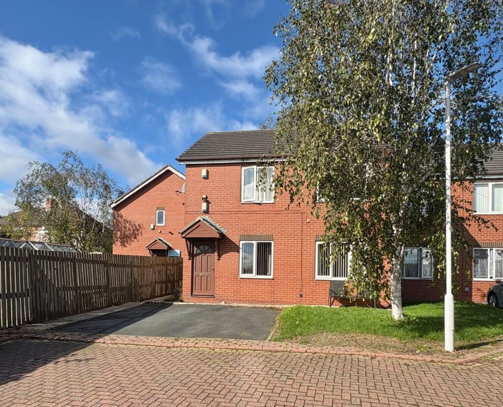 Main image of property: Farnley View, Drighlington, Bradford, BD11