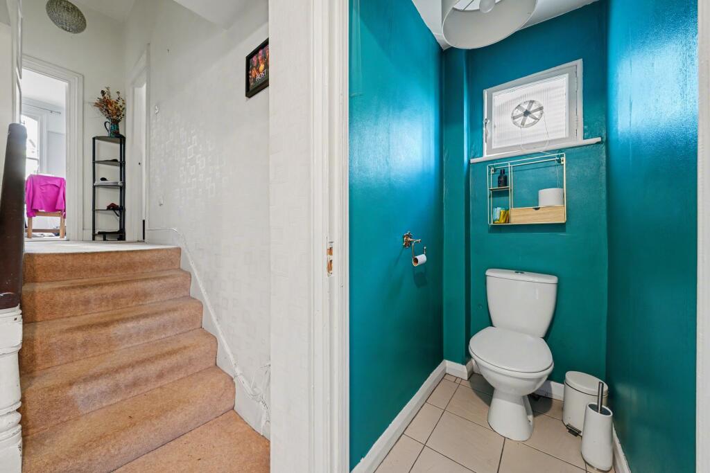 Apartment in London - More