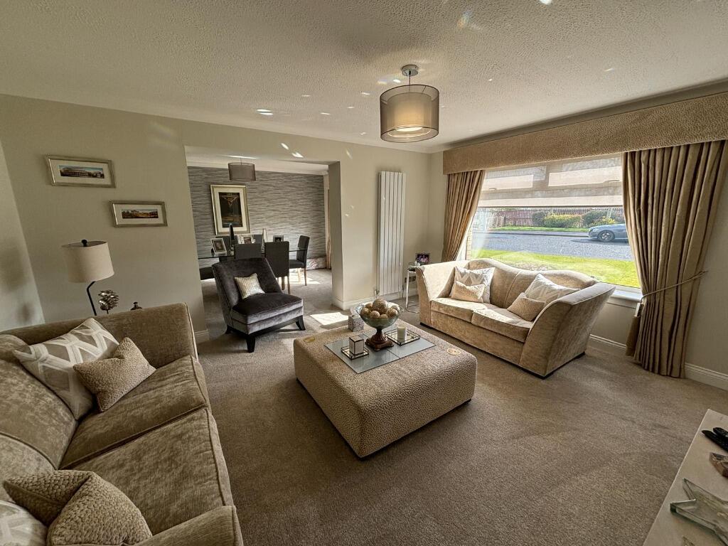 Flures Drive, Erskine, Renfrewshire, PA8 photo 4