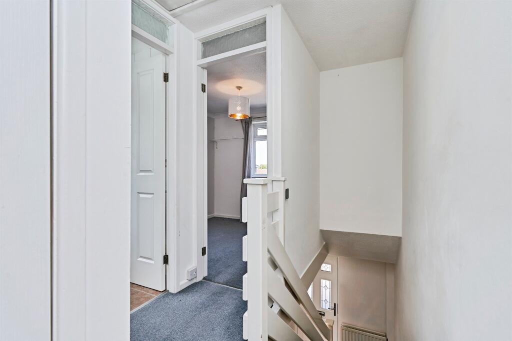 House in Sandwell, West Midlands - More