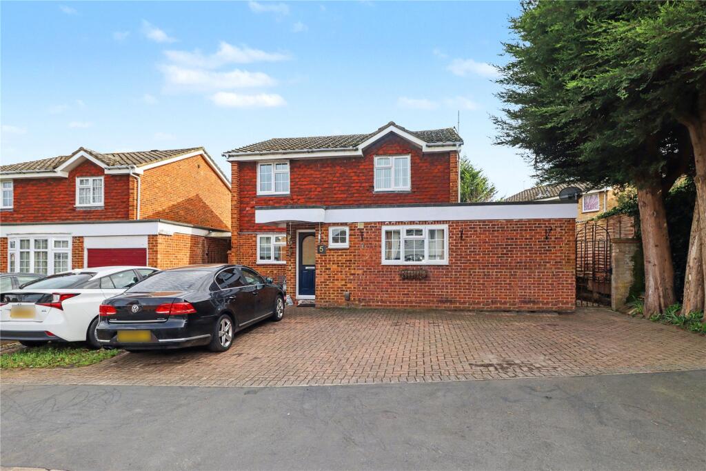 Main image of property: Shilburn Way, Woking, Surrey, GU21