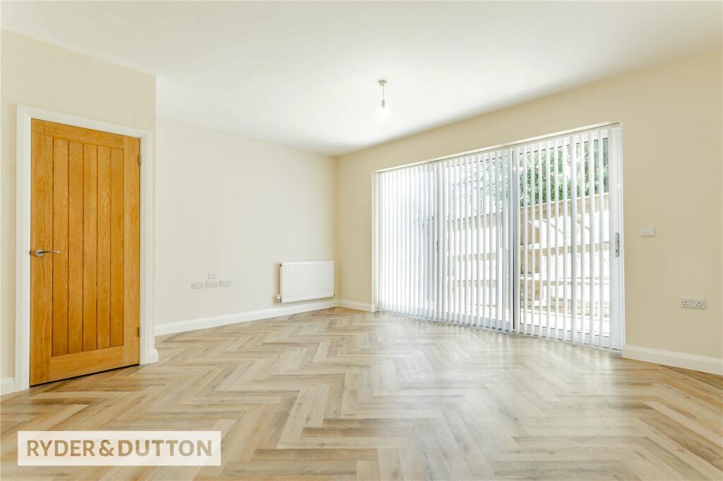 Hartshead Street, Lees, Oldham, Greater Manchester, OL4 photo 4