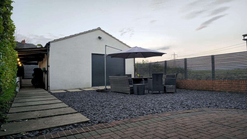 3-bed semi-detached on Brierley Road, South Hiendley, Barnsley, £280,000