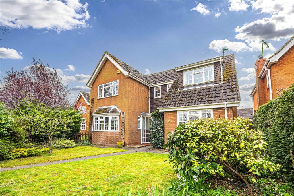 Main image of property: Castle Hill Road, Totternhoe, Central Bedfordshire, LU6