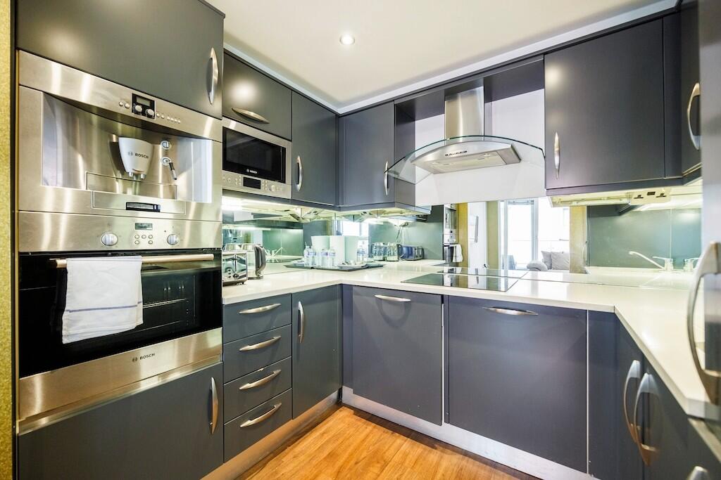 Main image of property: Western Gateway, London, E16