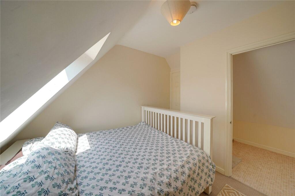 Queensway, Mildenhall, Bury St. Edmunds, Suffolk, IP28 photo 4
