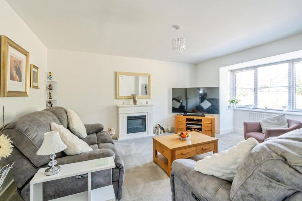 House in Brighton - View 5
