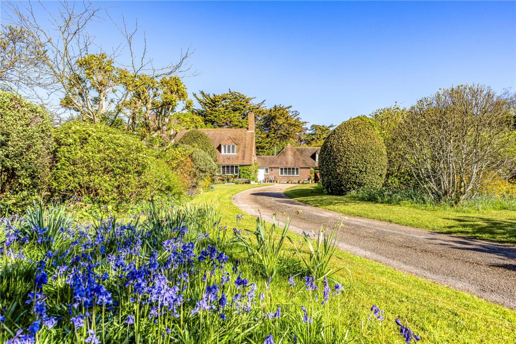 Itchenor Road, Itchenor, Chichester, West Sussex, PO20 photo 2