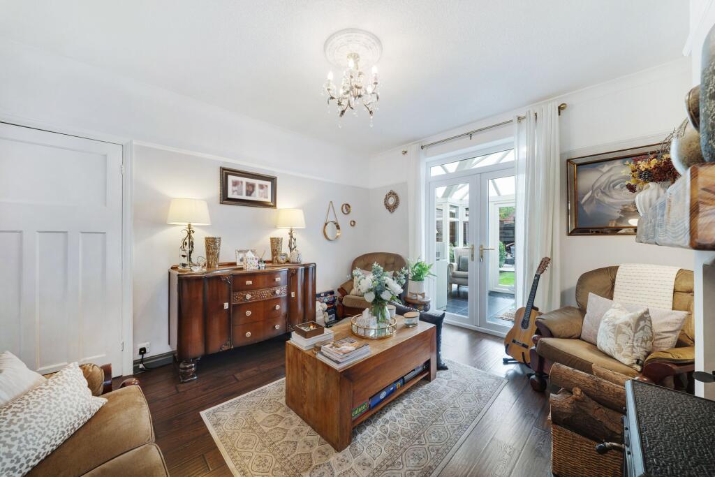 House in Salford, Greater Manchester - View 5