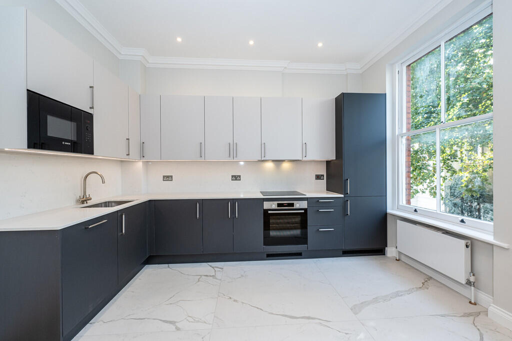 Main image of property: Ashburn Place, Kensington