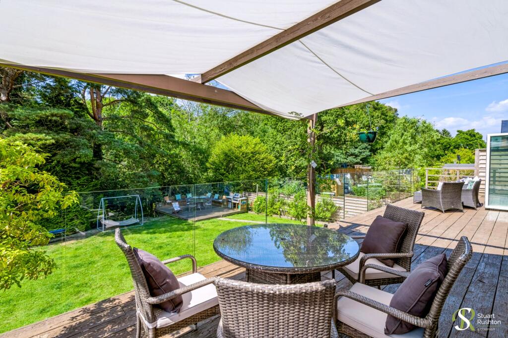 House in Wilmslow, Pownall Park - View 2