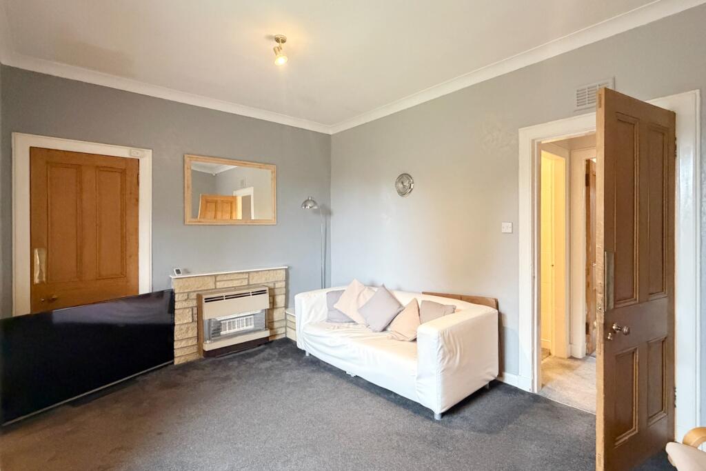 Apartment in Kirkcaldy - View 3