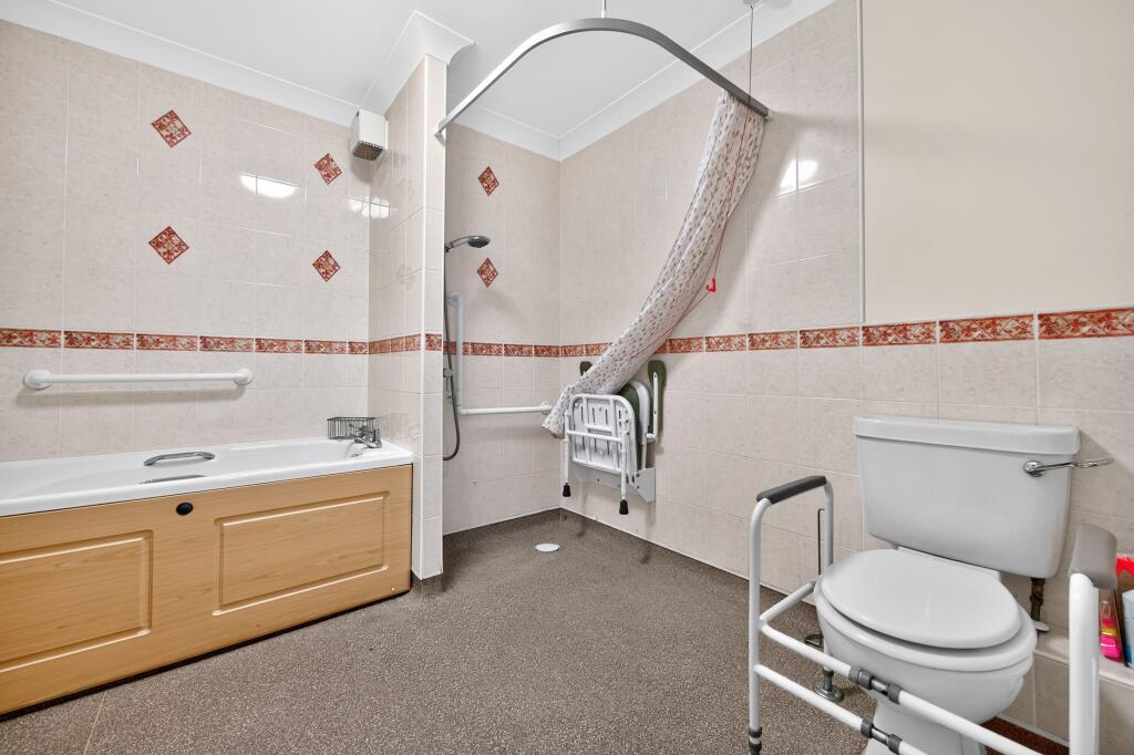 Apartment in Gravesham, Windmill Hill - View 5