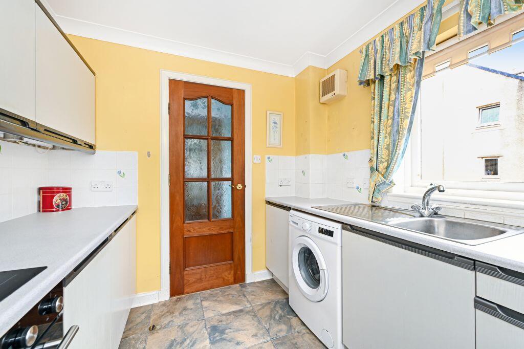 House in Edinburgh, Gilmerton/Inch - More