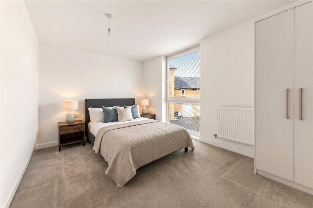 Apartment in Kingswood, Lyde Green, Emersons Green - View 3