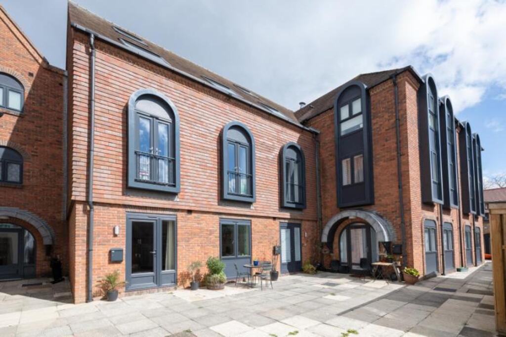 Main image of property: Old Station Yard, Abingdon, OX14