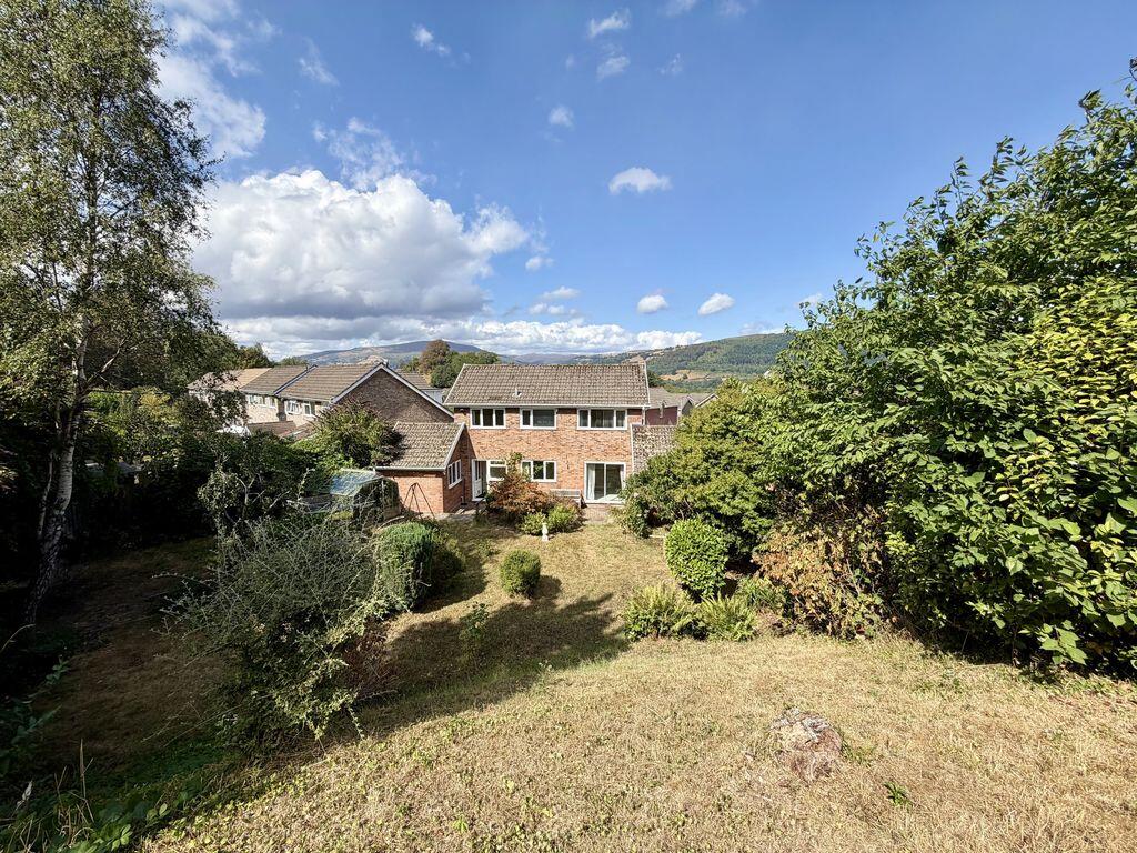 House in Newport - View 2