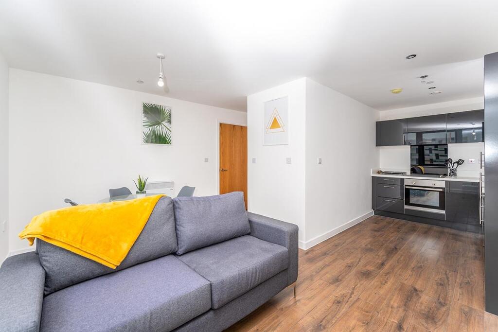 Main image of property: Tithebarn Street, Liverpool, Merseyside, L2