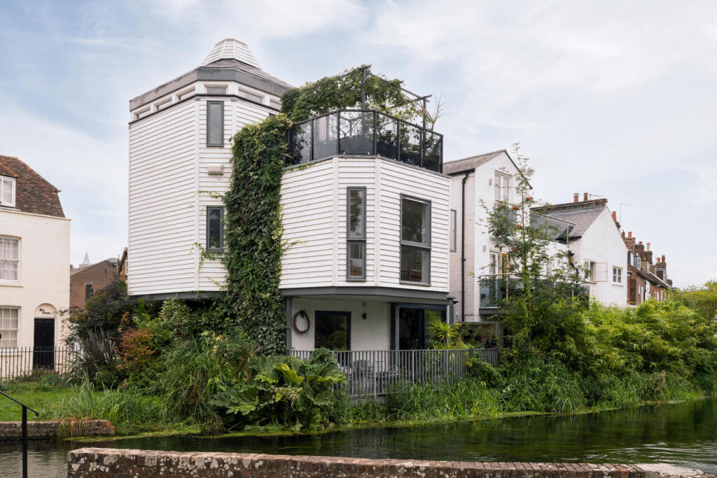 Main image of property: Mill House
