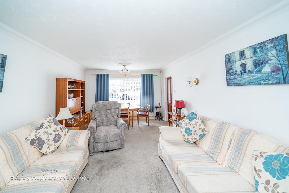 House in South Staffordshire, Great Wyrley - More