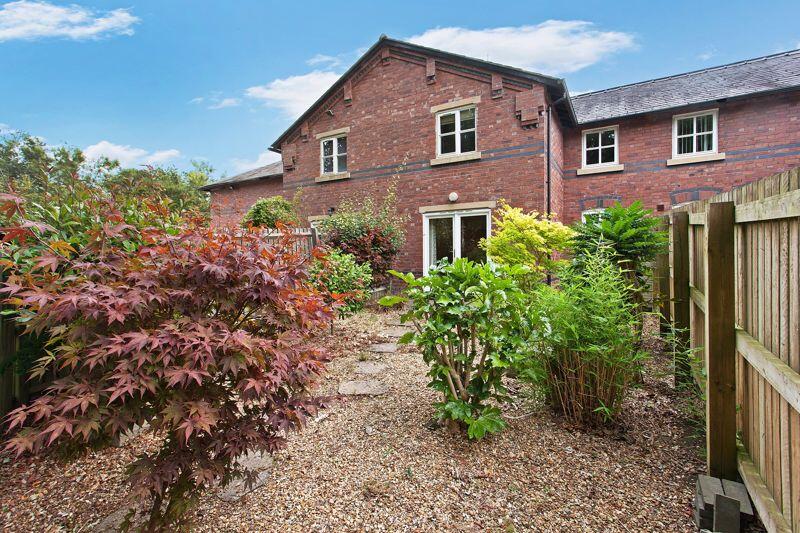 Grange Park Drive, Biddulph photo 3