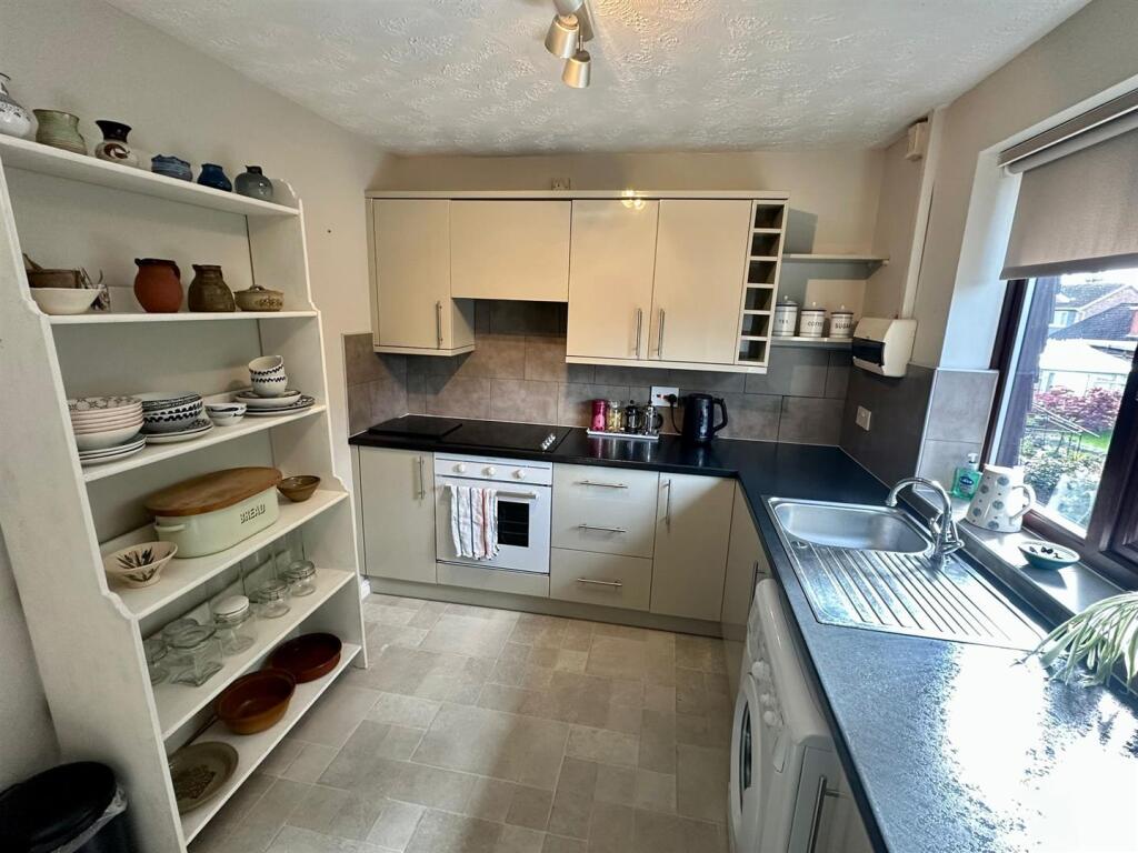 Apartment in Hereford, Herefordshire - View 2