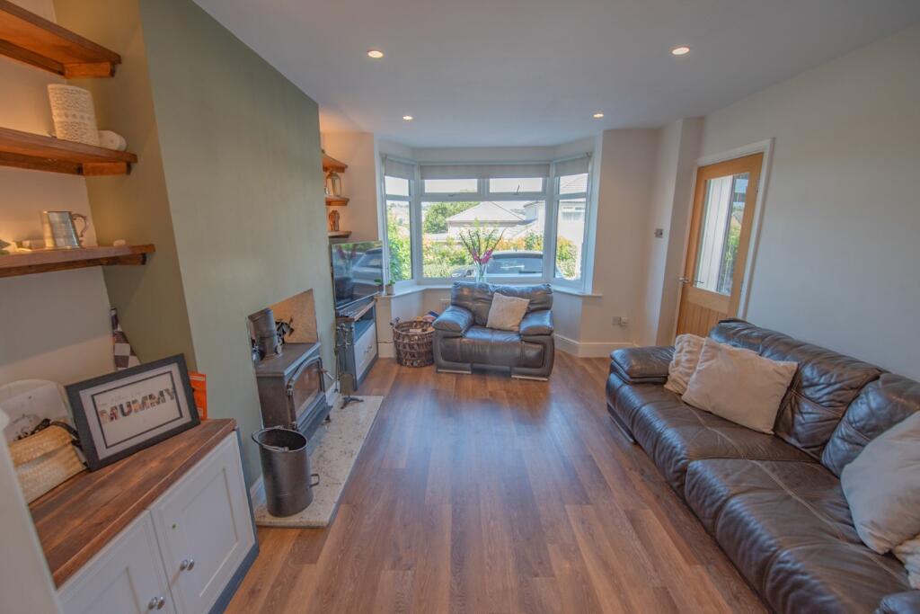 38 Halsteads Way, Steeton BD20 6SJ photo 4