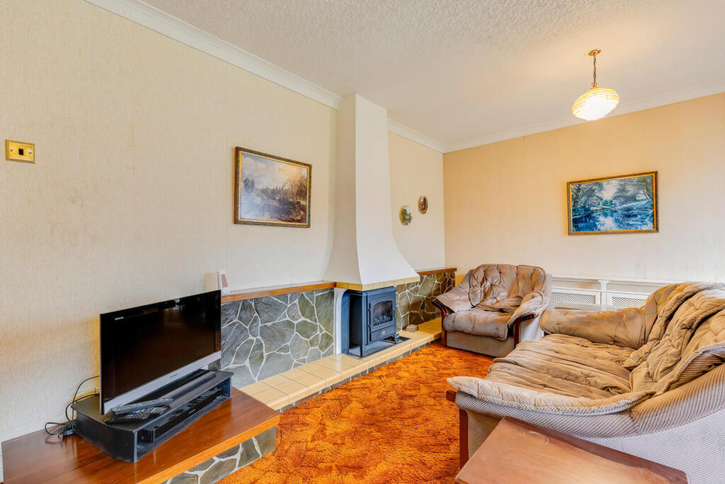 House in Cardiff, Rhiwbina Garden Village, Rhiwbina - View 4