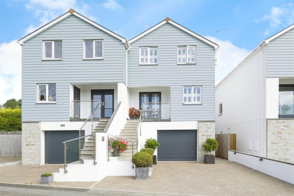 Glebe Row, Phillack, Hayle photo 2