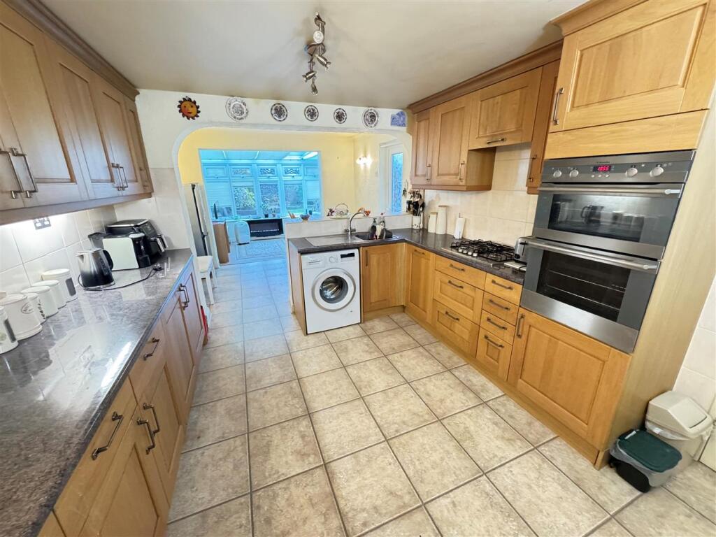 Woodlow, Thundersley photo 2