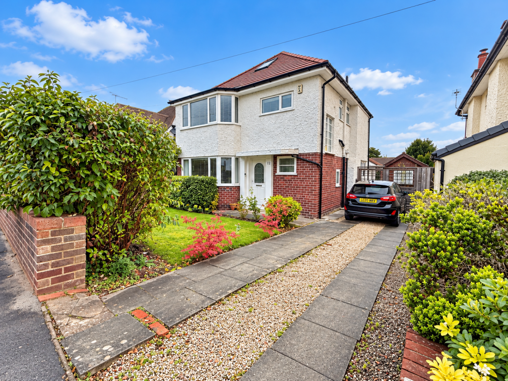 3-bed detached on Border Road, Wirral, CH60, £485,000