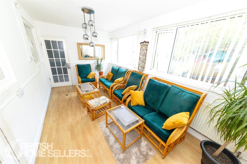 House in Sandwell, West Midlands - View 5