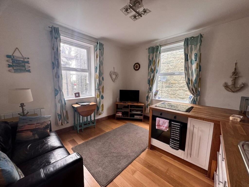 Main image of property: Flat 2, Ty Newydd, Gibraltar Lane, Barmouth, LL42 1DB