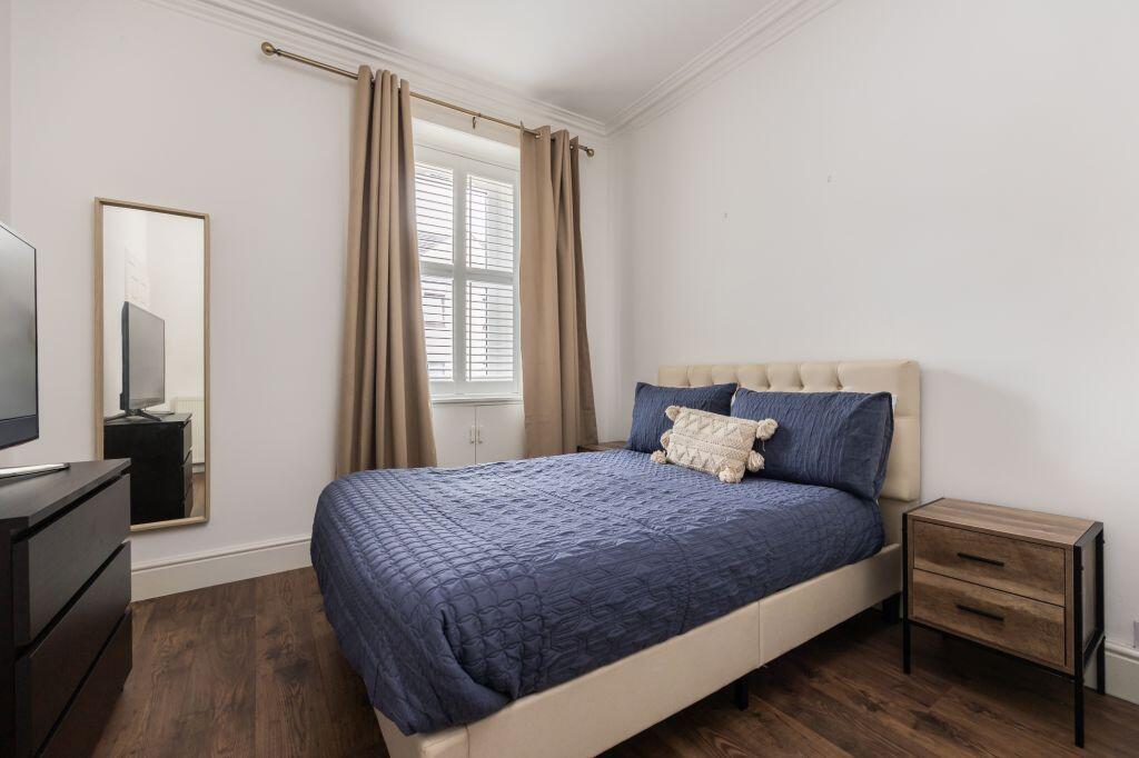 Apartment in Bonnyrigg, Hopefield - View 4