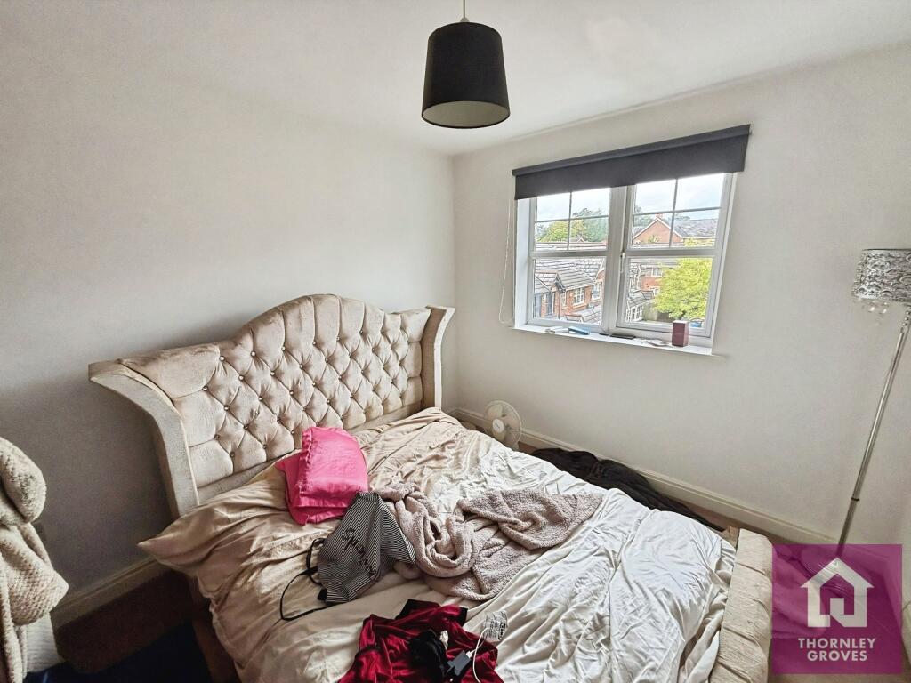 Apartment in Salford, Greater Manchester - View 5