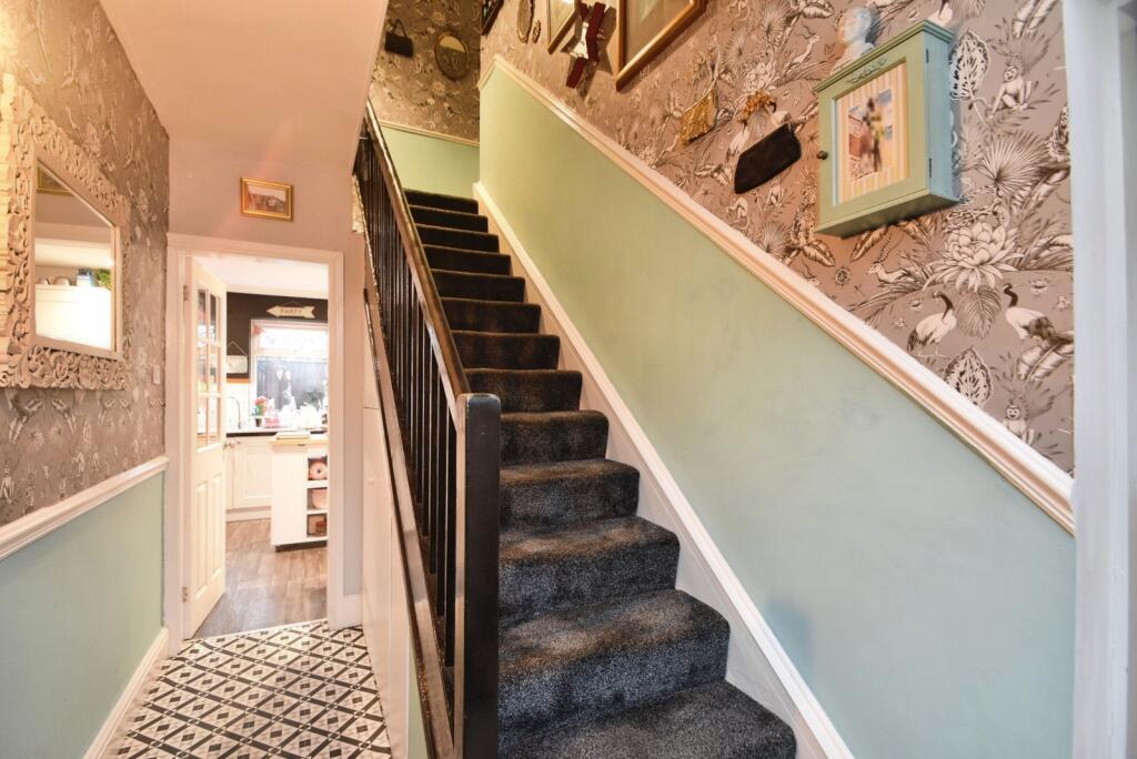 Hargrove Road, Harrogate, North Yorkshire, HG2 photo 3