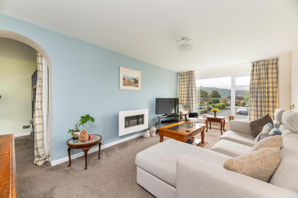 House in Leeds, Otley - View 2