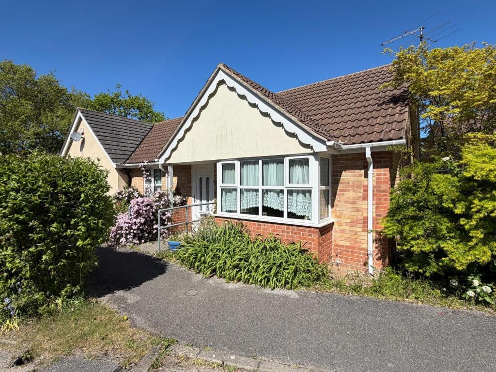 Main image of property: Horsham Close, Haverhill