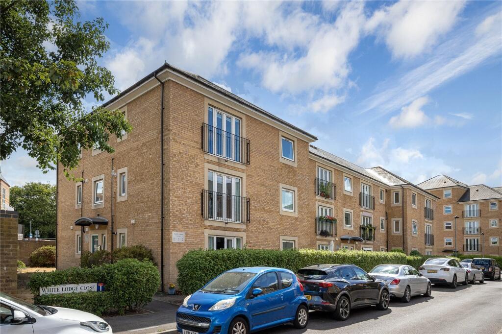 Apartment in Twickenham - View 5