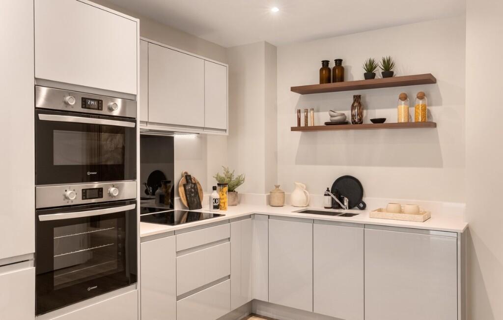 Main image of property: Albert Road,
Barnet,
EN49SH