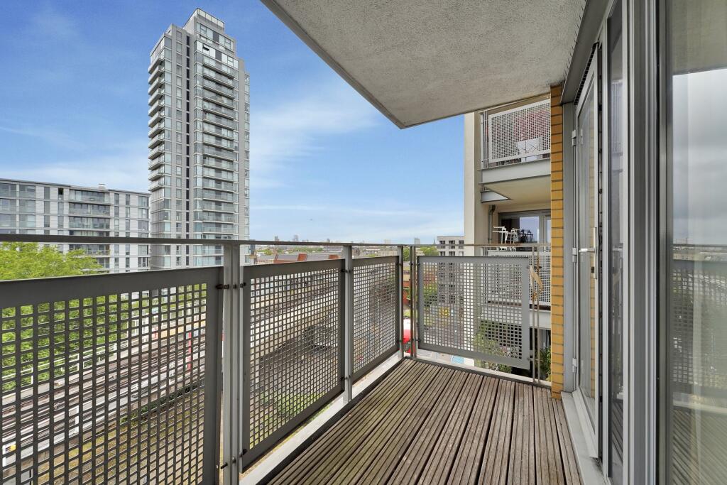 Apartment in London - View 4