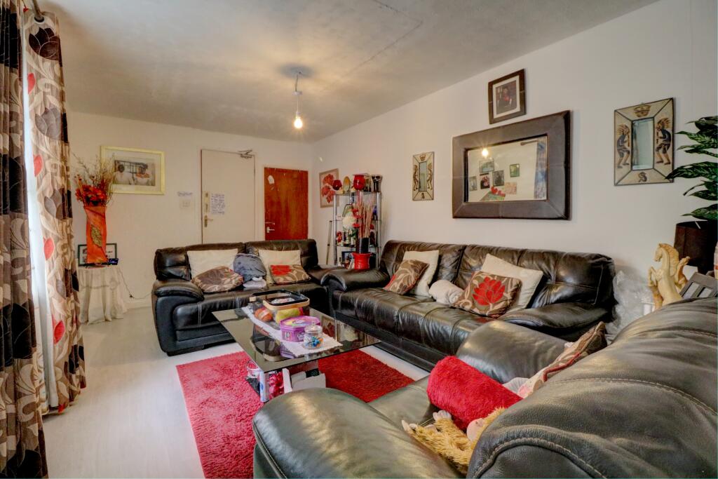 House in Thanet, Cliftonville West, Cliftonville - View 3