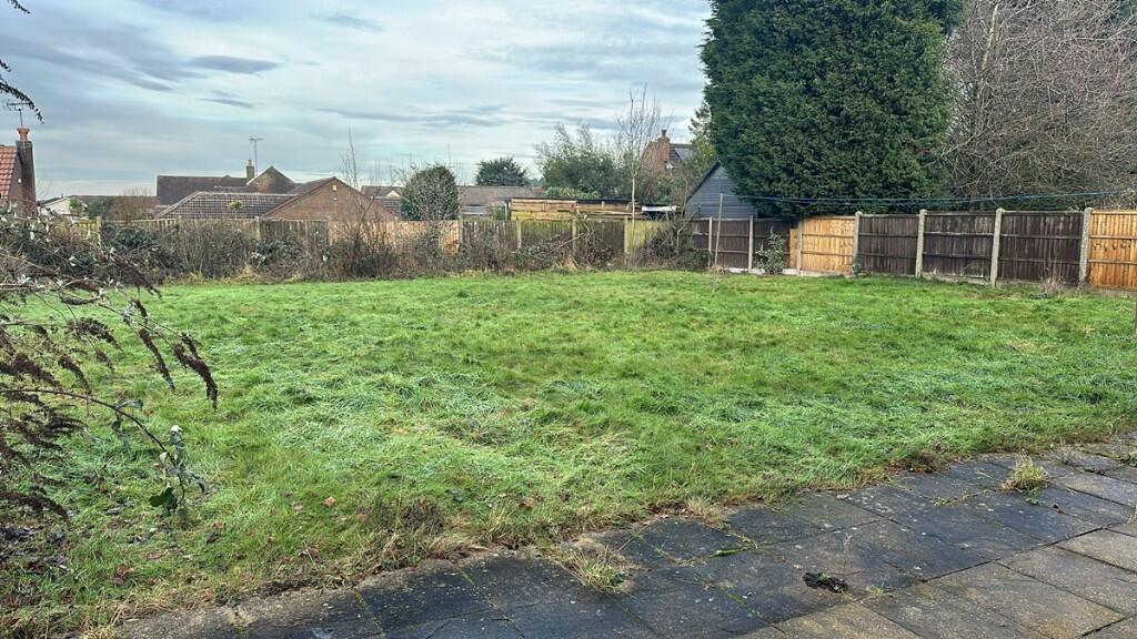 Diamond Avenue, NG17 photo 3